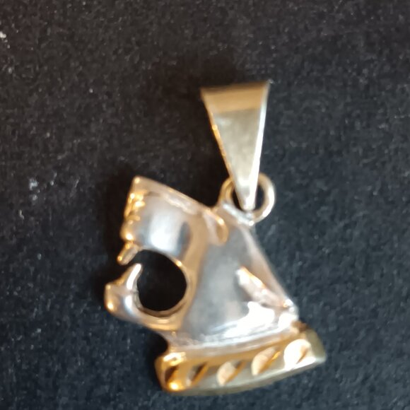 Vintage Sterling silver and gold Lion head pendant - Picture 7 of 7